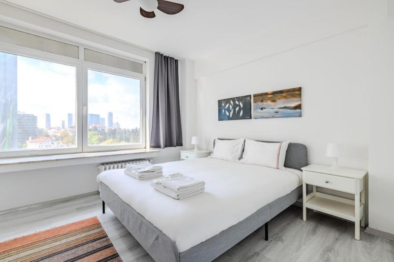 Bright Spacious New 4bd2bath Home! #331 * İstanbul