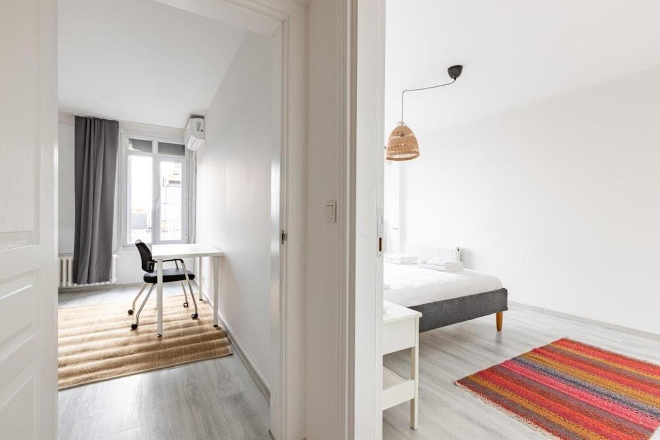 Apartament Bright Spacious New 4bd2bath Home! #331